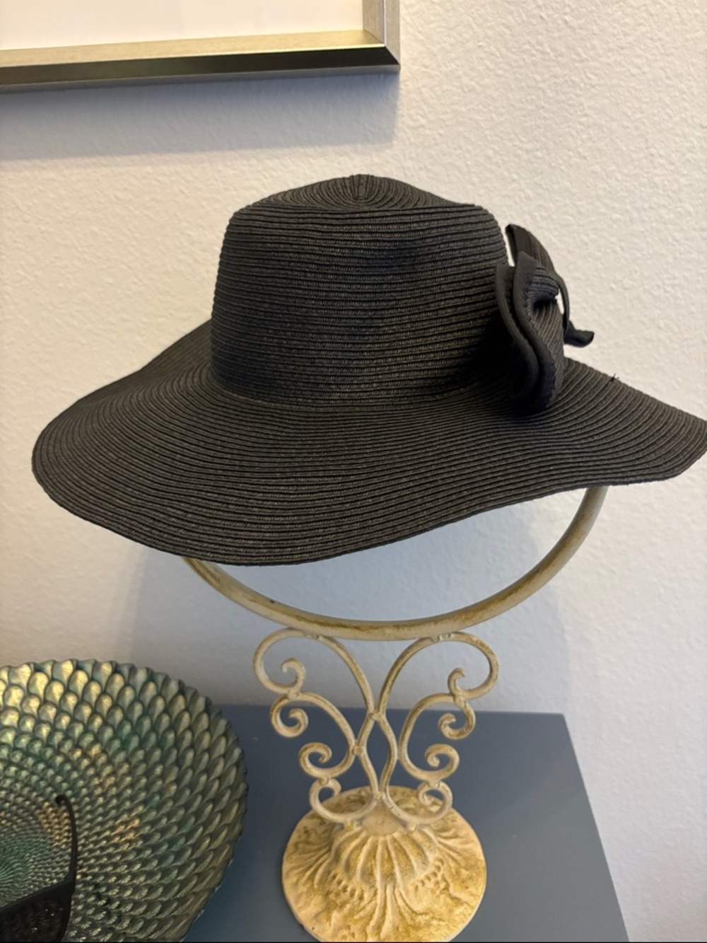 Avenue Black Wide-Brim Straw Sun Hat with Bow